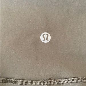 Lululemon size 4 high rise wunder under leggings